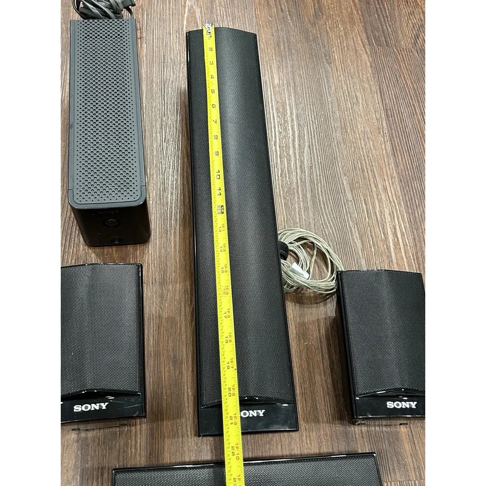 Sony S-AIR Surround Amplifier TA-SA100WR 2 Sur,‎ 1 Centre, 1 Front Speakers 5pcs